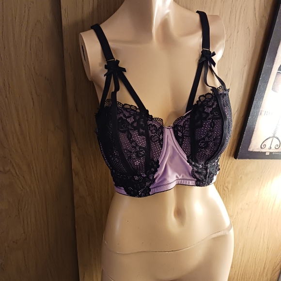 CACIQUE NYLON AND LACE BABYDOLL , 26/28, VALENTINE'S DAY - Picture 5 of 10